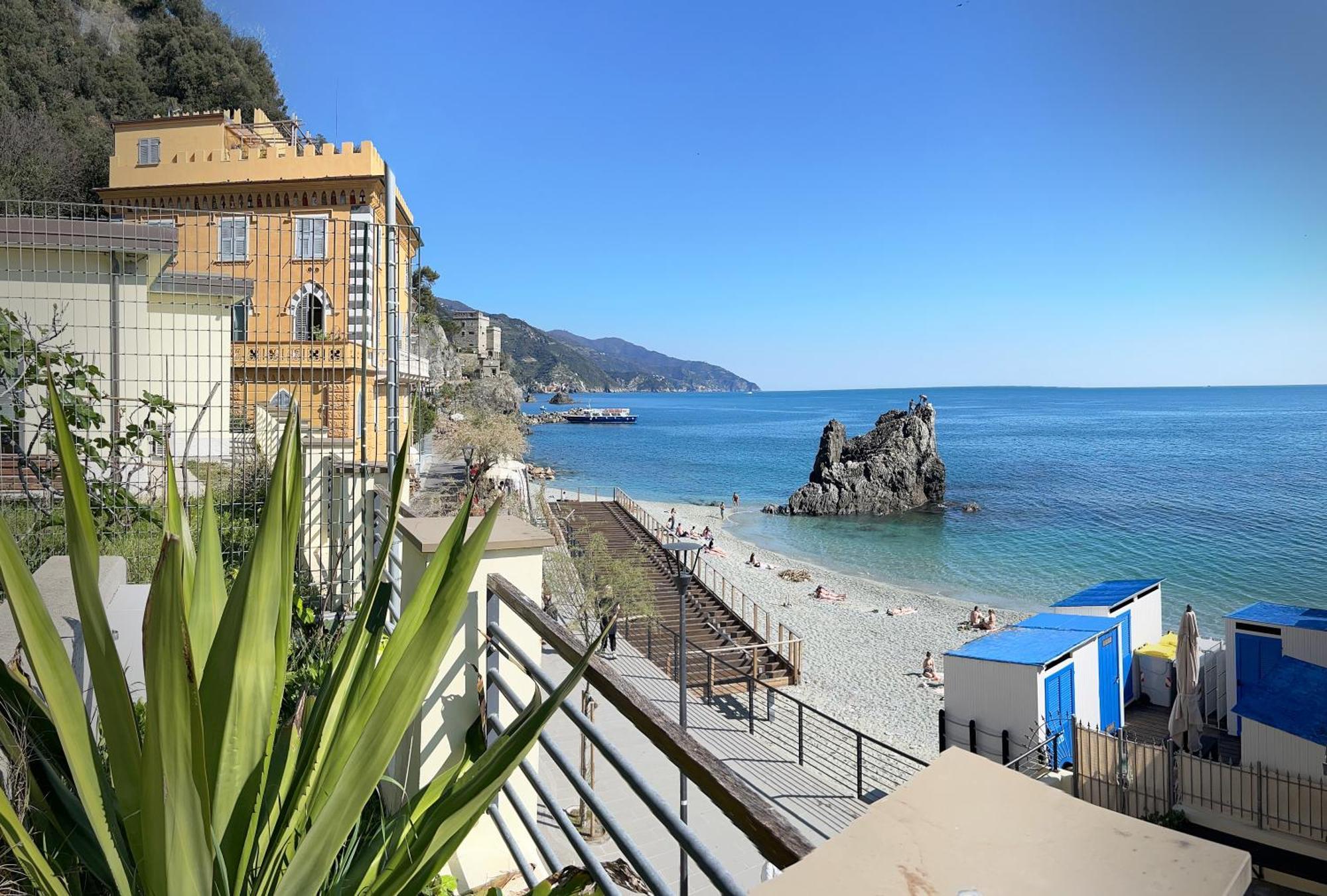Hotel Meuble Agavi มอนเตรอสโซ อัล มาเร ภายนอก รูปภาพ
