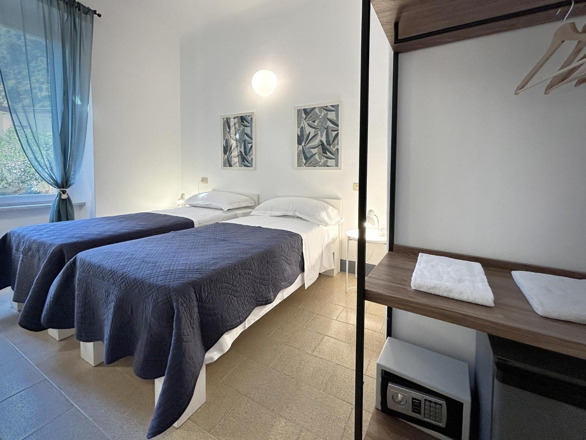 Hotel Meuble Agavi มอนเตรอสโซ อัล มาเร ภายนอก รูปภาพ